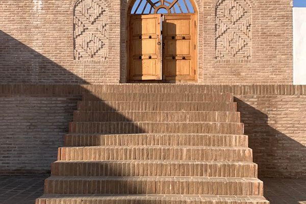 په کندهار کې د احمدشاه بابا کور تر رغونې وروسته د سیلانیانو پرمخ پرانېستل شوی