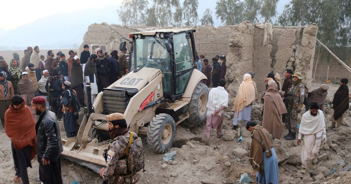 طالبان: پر ننګرهار د پاکستان په بریدونو کې ۵ جسدونه لا هم تري تم دي