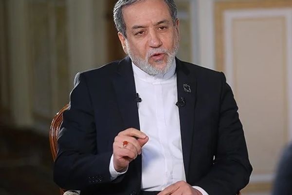 ایران له ټرمپ څخه د ۳۲ زره کسانو د وژل کېدو د ادعا په اړه د ثبوت غوښتنه کړې