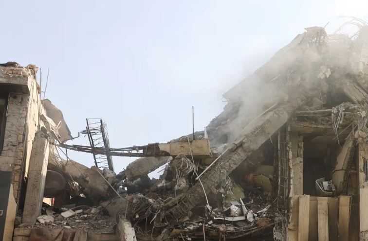 مقام اسرائیلی: تهران یا باید توافق هسته‌ای امضا کند یا خطر فروپاشی را بپذیرد