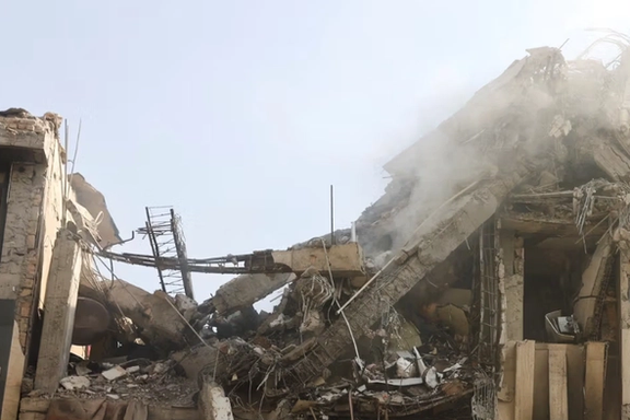 مقام اسرائیلی: تهران یا باید توافق هستهای امضا کند یا خطر فروپاشی را بپذیرد