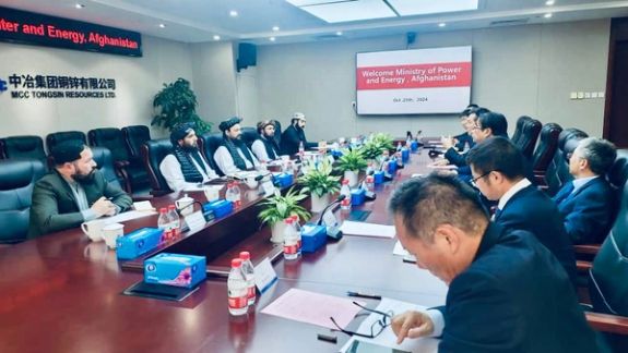 وزیر انرژی و آب طالبان از شرکت چینی خواست روند استخراج مس عینک را تسریع کند