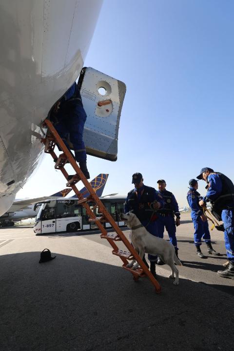 قزاقستان از اعزام نیروهای امدادگر به منطقه زلزله‌زده افغانستان خبر داد