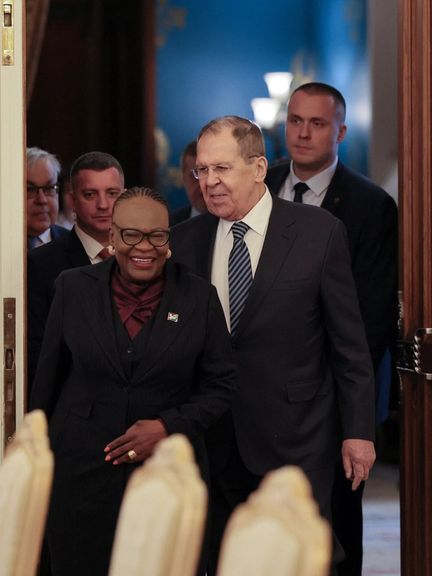 روسیه: امریکا با تهدید ایران و حمله به ونزوئلا نظم جهانی را متلاشی میکند