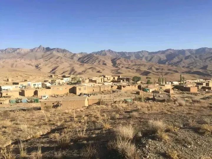 منابع محلی: ۱۵ بامیانی از ترس پولیس و اجرای فیصله کمیسیون حل منازعات طالبان متواری شدند