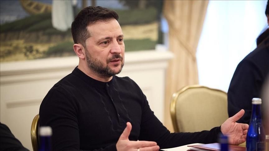 د اوکراین ولسمشر زیلینسکي وايي، اوکراین له امریکا د کانونو د نوي تړون وړاندیز ترلاسه کړی