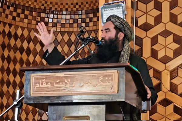 وزیر سرحدات طالبان از «حمایت مردمی» در جنگ با پاکستان قدردانی کرد