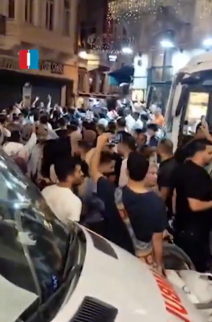 شماری از شهروندان ترکیه به دلیل انتشار کاریکاتور پیامبران مسلمانان و یهودیان تظاهرات کردند