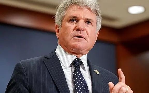 مایکل مکال د طالبانو له خوا د امریکا له نغدو مرستو څخه ناوړه ګټه اخیستنه د منلو وړ نه بولي