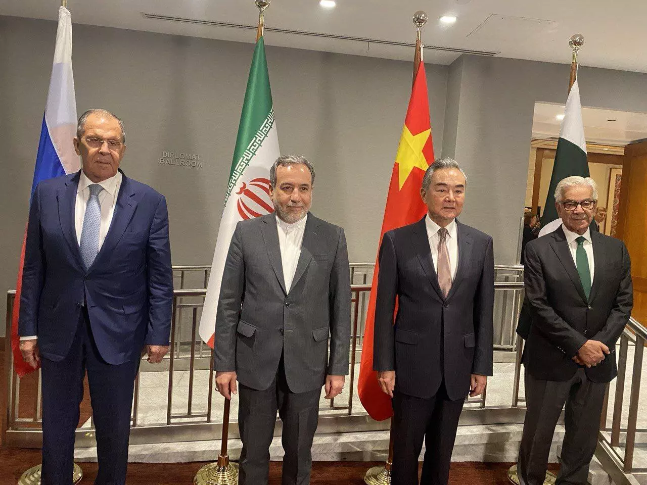 روسیه می‌گوید هیچ بدیلی برای گفت‌وگو و ایجاد روابط با طالبان وجود ندارد