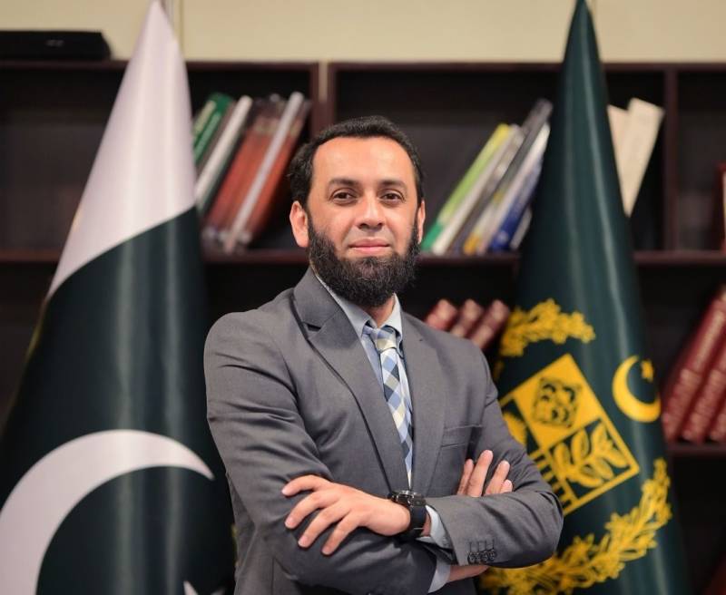 وزیر اطلاعات پاکستان از طالبان خواست از «ذهنیت جنگجویانه» فاصله بگیرد