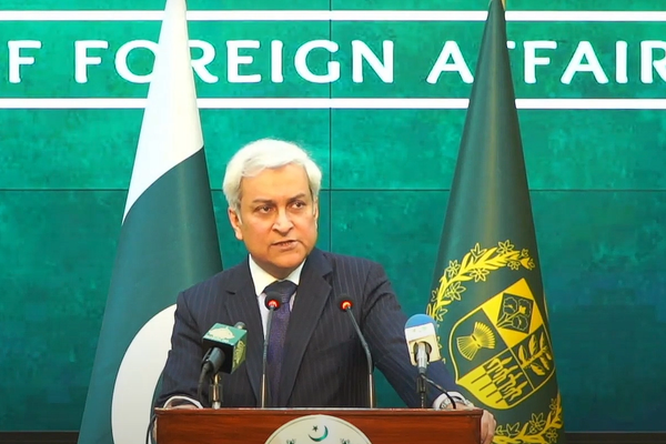 اسلام اباد د طالبانو له مشرتابه او ملا هـبـتالله څخـه لیـکلی تـضمین غواړي