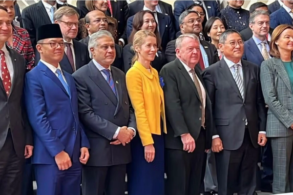 EU Briefed On Taliban Clash & Counterterrorism Concerns, Says Pak FM