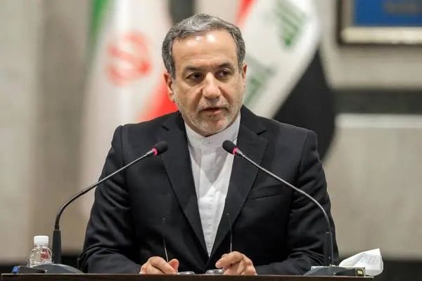 عراقچي: زه او ولسمشر له هغو مشرانو سره نه ګورو چې زموږ خلک ګواښي