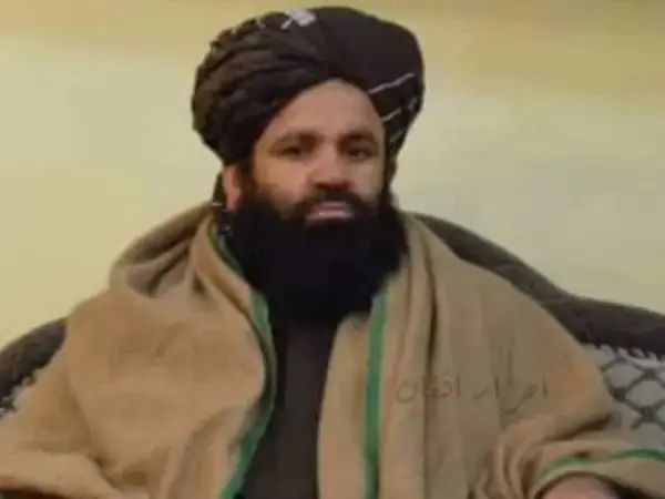 معاون وزیر داخله طالبان: مسئولان باید ابتدا خود، دوستان و خانواده‌های خود را اصلاح کنند