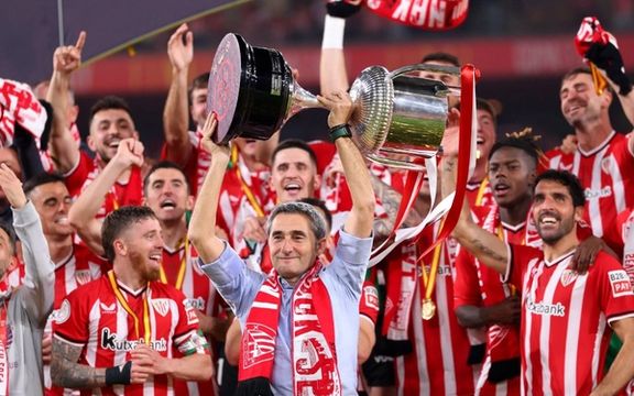 تأثیر حضور یک مربی؛ والورده به چهل سال انتظار اتلتیک بیلبائو برای جام قهرمانی پایان داد