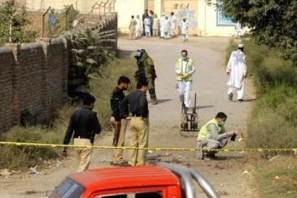 په باجوړ کې د ګوزڼ ضد واکسینو کمپاین پرمهال پر دنده بوخت دوه پولیس په ډزو وژل شوي دي