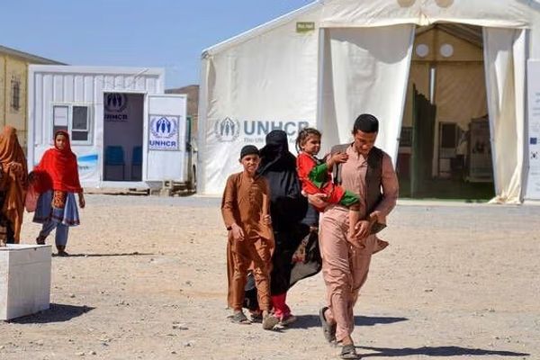 UN Warns Support For Deported Afghan Migrants Becoming Increasingly Difficult