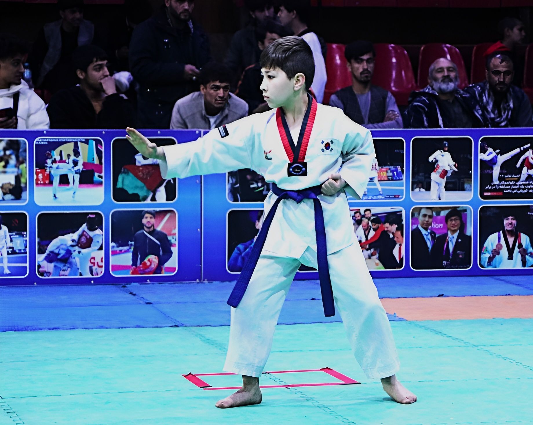 آغاز رقابت‌های تکواندو پومسه و کیوروگی خردسالان و نونهالان در کابل