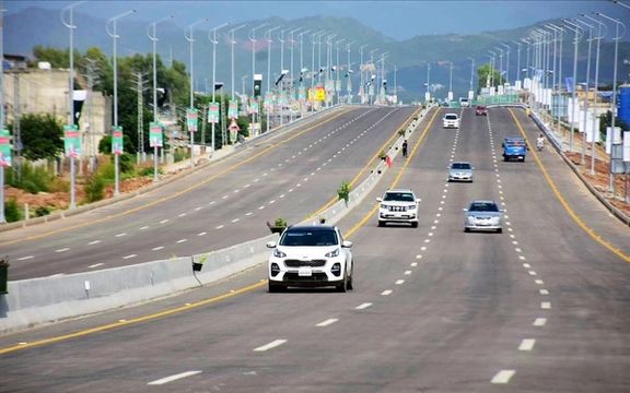 یک پناهجوی افغان در اسلامآباد به دلیل عدم رسیدگی به پرونده مهاجرتیاش خودکشی کرد