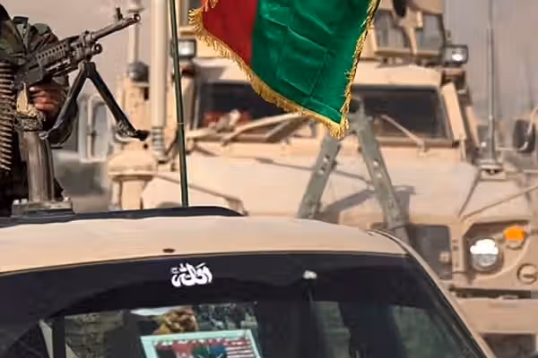 پخوانی پوځي افسر: د طالبانو لهخوا د پخوانیو پوځيانو ثبتول زموږ اندېښنې ډېرې کړې دي