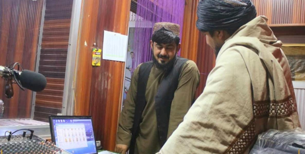 طالبان از رسانه‌ها در ارزگان خواست که در برنامه‌های خود از 'نظام اسلامی' حمایت کنند