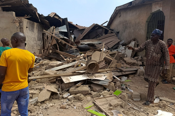 وسله والو په نایجریا کې پر یوه بازار برید کړی او ۳۰ تنه یې وژلي