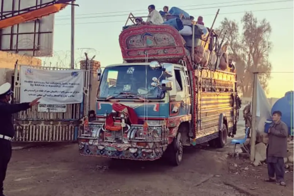 Over 220,000 Migrants Returned To Afghanistan, Confirms Pakistan