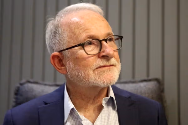 ریچارډ بېنټ: د ایران په لاریونونو کې نیول شوي او وژل شوي افغانان عام خلک دي