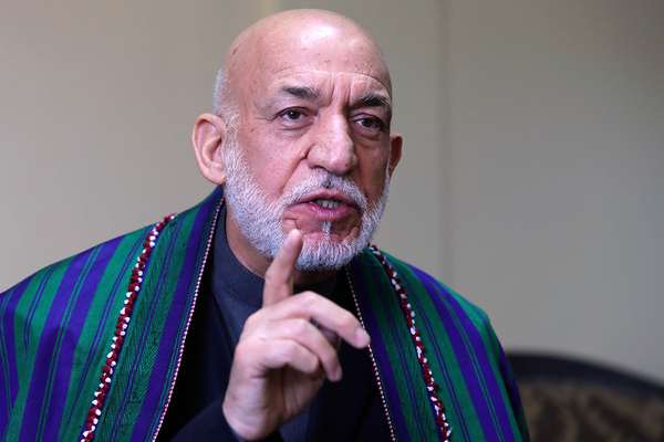 کرزی بار دیگر از طالبان خواست مکاتب و دانشگاهها را بهروی دختران باز کنند