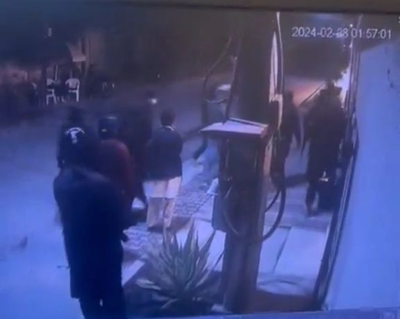 سرچینې: نامعلومو کسانو په پيښور کې د الکوزي کمپنۍ څلور مالکان تښتولي دي