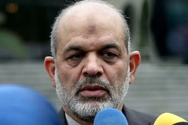 Taliban Requests Time for Organising Afghan Immigrant Repatriation, Says Iranian Minister