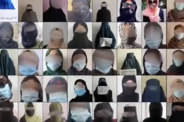 100 Women From 28 Afghan Provinces Call For Boycott of Doha Meeting