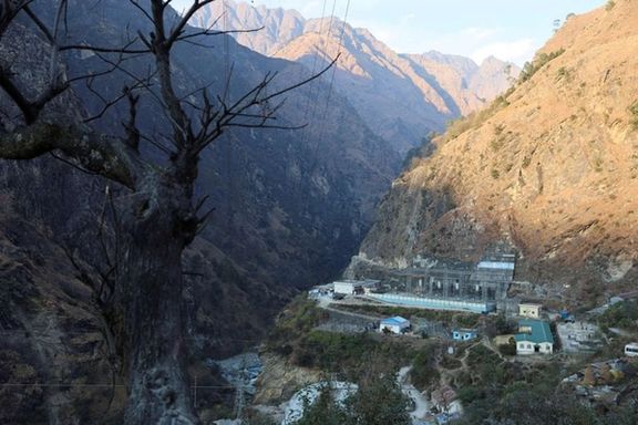 د هند په اوترکنډ کې برېښنا بند