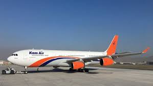 نجل أفغاني ينجو بأعجوبة بعد اختبائه في عجلة طائرة متجهة من كابل إلى دلهي