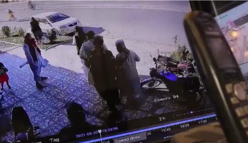 "طالبان رییس یک تلویزیون خصوصی در هرات را پنج ماه زندانی، شکنجه و در بدل پول آزاد کردند"