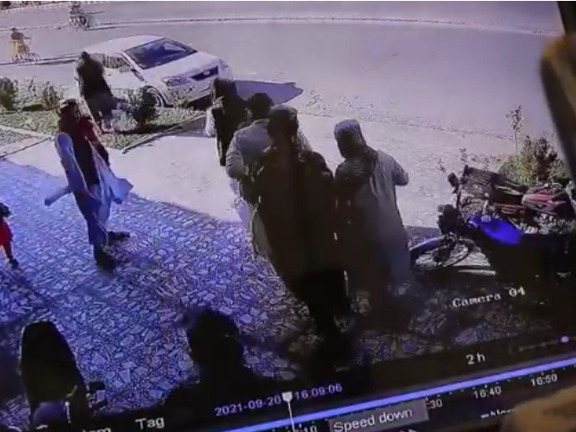 "طالبان رییس یک تلویزیون خصوصی در هرات را پنج ماه زندانی، شکنجه و در بدل پول آزاد کردند"