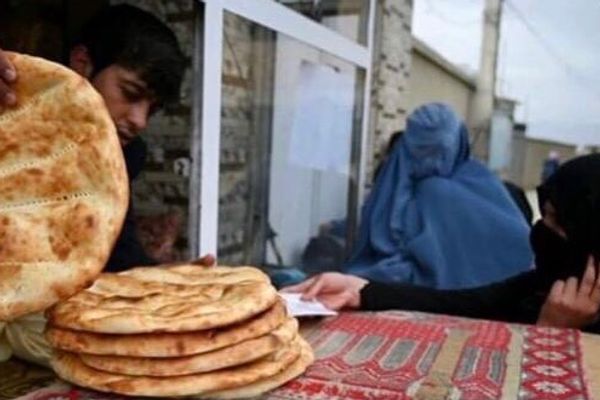 سقوط جمهوریت؛ سقوط در پرتگاه فقر