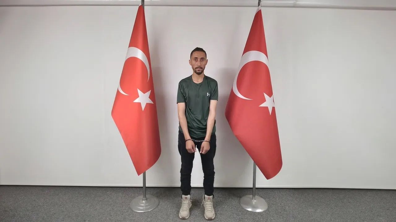 ترکیې د داعش خرسان ډلې د رسنیو د مسوول د نیول کېدو خبر ورکړی