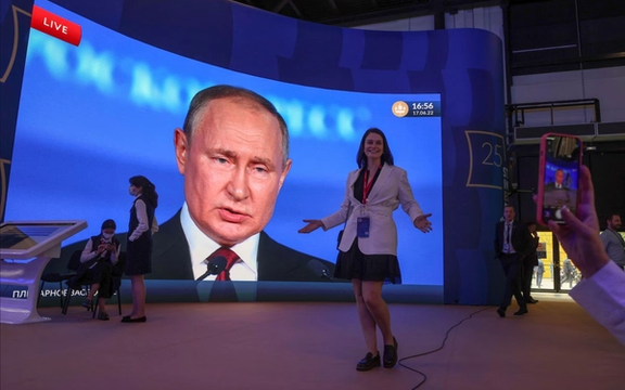 روسیه به خبرنگاران کشورهای «غیردوست» اجازه پوشش مجمع اقتصادی سنپترزبورگ را نمیدهد