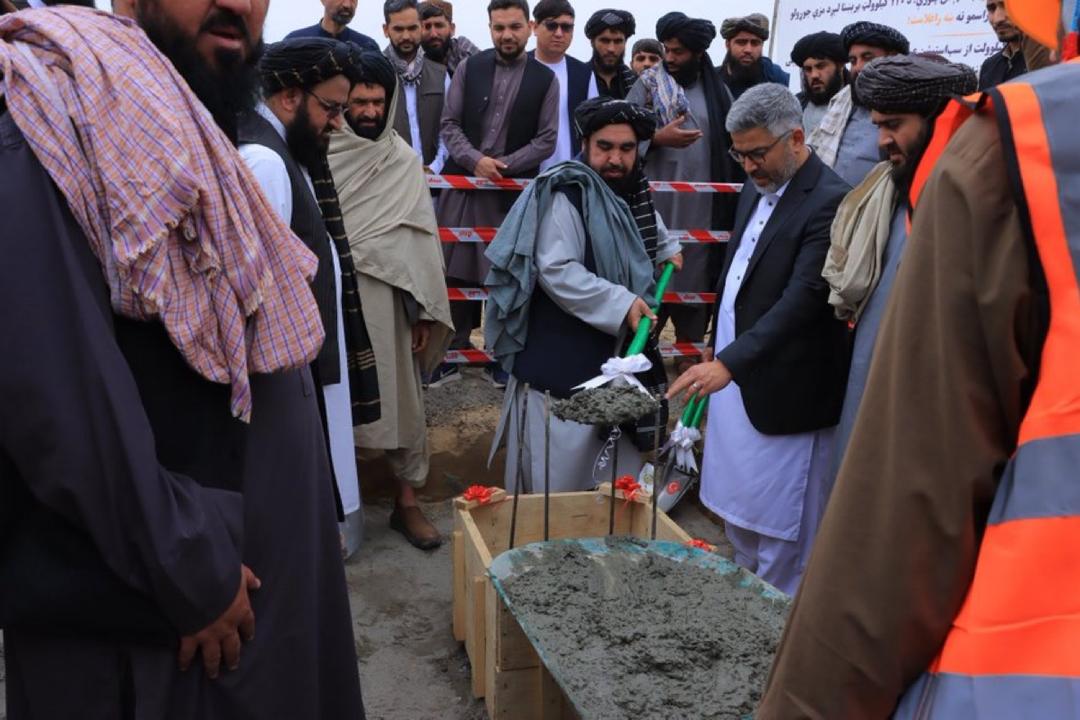 طالبانو په کندوز کې د ۲۲۰ کیلو ولټه برېښنا د لېږد پروژې له پیلېدو خبر ورکړی
