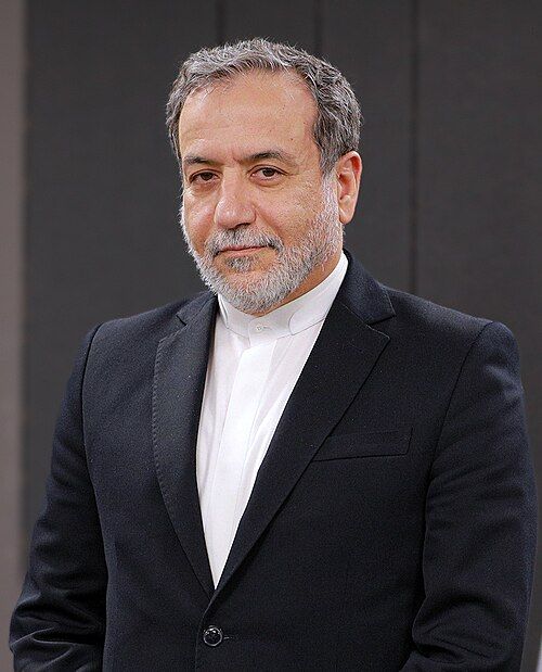 سید عباس عراقچي: د هُرمز تنګي پېښې ښيي چې سیاسي کړکېچ ته پوځي حل نشته