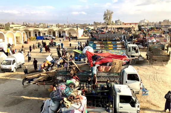 تېره ورځ نږدې ۶زره کډوال له ایران او پاکستان نه افغانستان ته جبري ستانه شوي