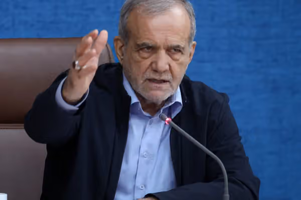 پزشکیان: طالبان و برخی کشورها به ما کمک میکنند، اما محاسبات خود را هم دارند