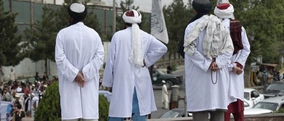 اداره امر به معروف طالبان در بادغیس: همه در وقت نماز کار خود را تعطیل کنند