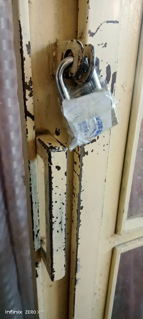 طالبان مغازه‌های زنان را در شهر نیلی، مرکز ولایت دایکندی بست