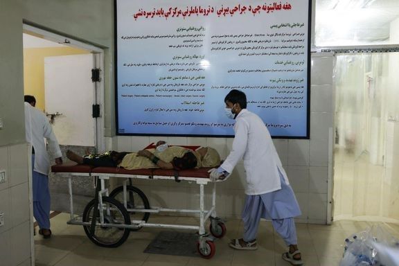 بعد الانتقادات الشعبية... طالبان ترسل فرقاً طبية نسائية إلى مناطق الزلزال