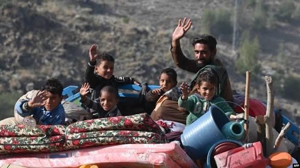 تېره ورځ څه باندې زر افغانان د ایران او پاکستان نه افغانستان ته جبري ستانه شوي
