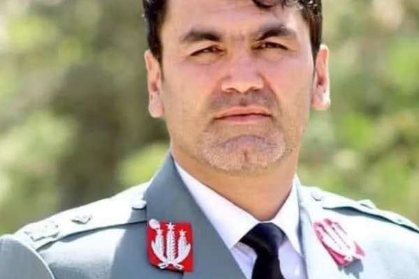 والي طهران يحقق في اغتيال جنرال معارض لطالبان