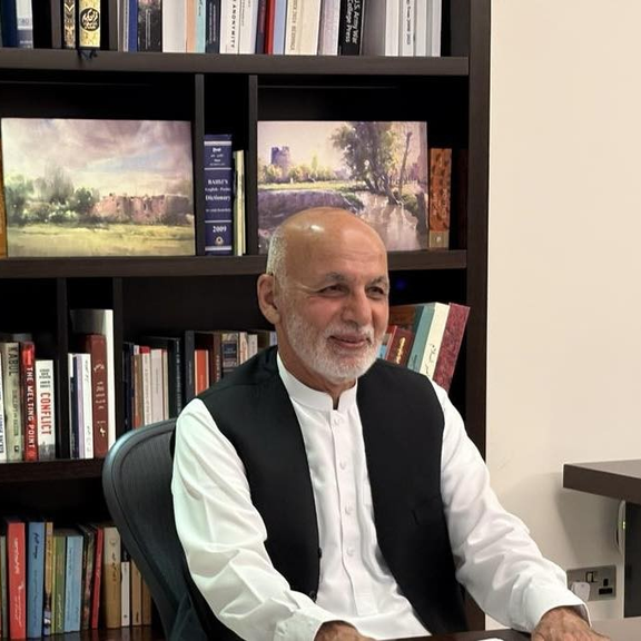پخوانی ولسمشر محمد اشرف غني له عربي اماراتو څخه لبنان ته تللی دی